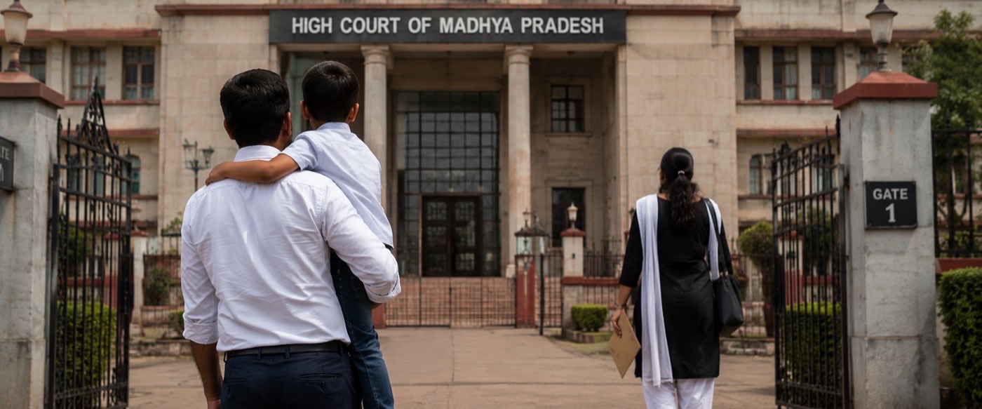 Father Took Child Without Court Order: MP High Court Returns Daughter to Mother